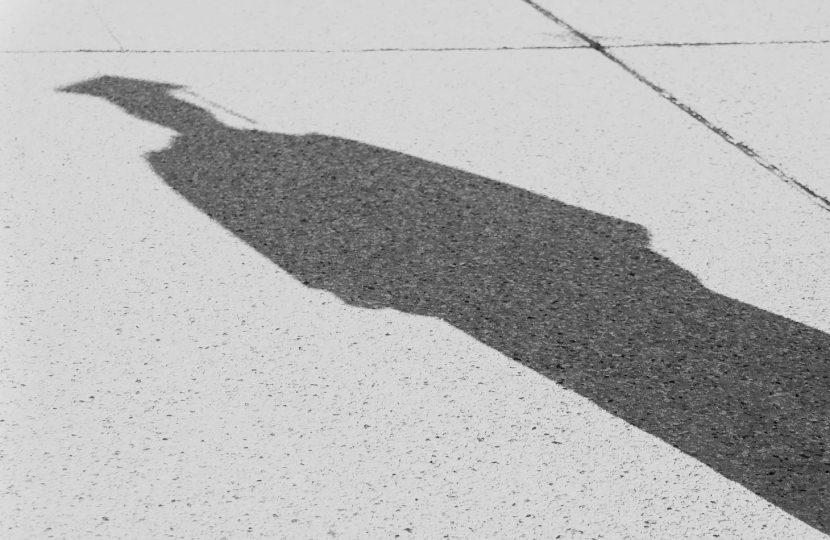 Graduation shadow