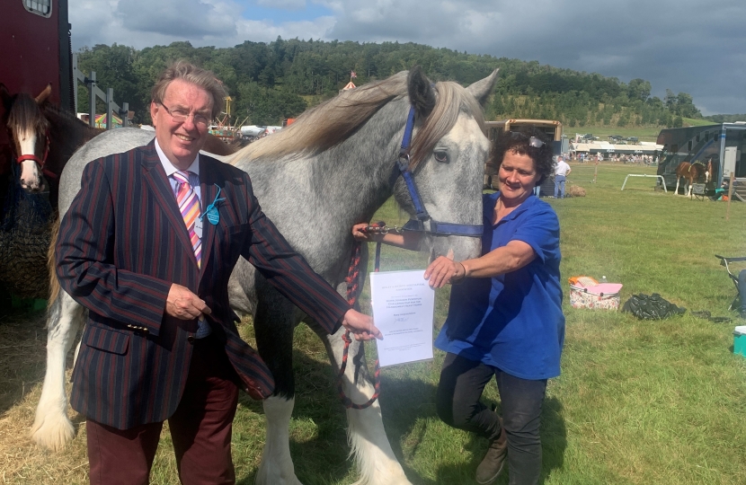 The winning horse with John and owner