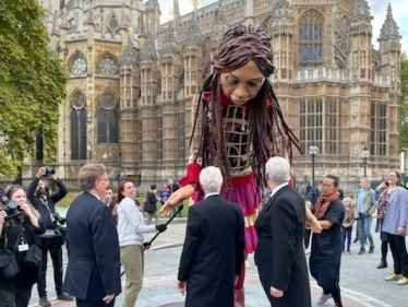 Little Amal with John Howell MP and the Speakers